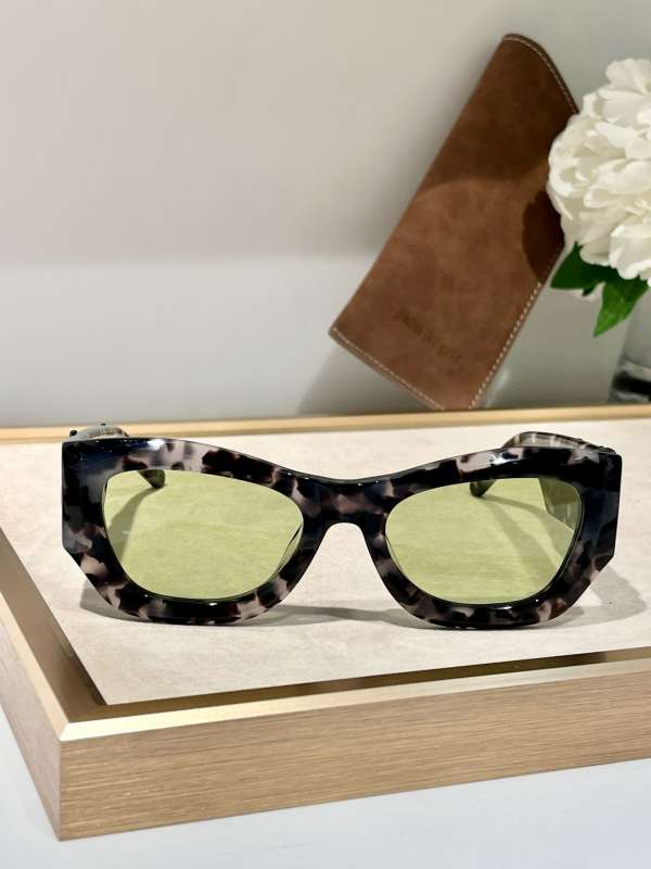 Picture of Palm Angels Sunglasses _SKUfw56601737fw